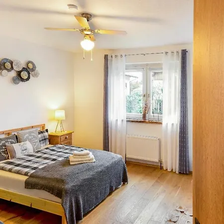 The Dolomiti View - Your Cozy Room In The Alps *